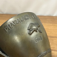 Pharmacy Class 1968 A.D. RX SECUNDUM ARTEM MORTAR PESTLE APOTHECARY Metal Brass