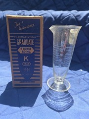 Vintage Exax Kimble Pharmaceutical 2 Ounce Graduate Cone Shape W/ Box