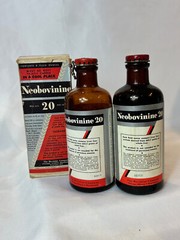 Vtg Neobovinine 20 Liver Concentrate Preparation Bottles With a Box