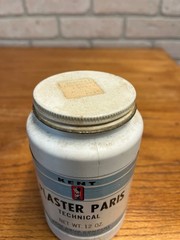 Vintage Kent Drug Company Plaster Paris Plastic Jar Can w/ Contents