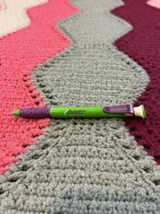 AVALIDE Drug Rep Ink PEN Collectible Pharmaceutical Advertising Purple Green