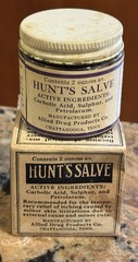 1930’s Hunt’s Salve 2 oz Jar w/ Original Box Allied Drug Chattanooga, Tenn Full