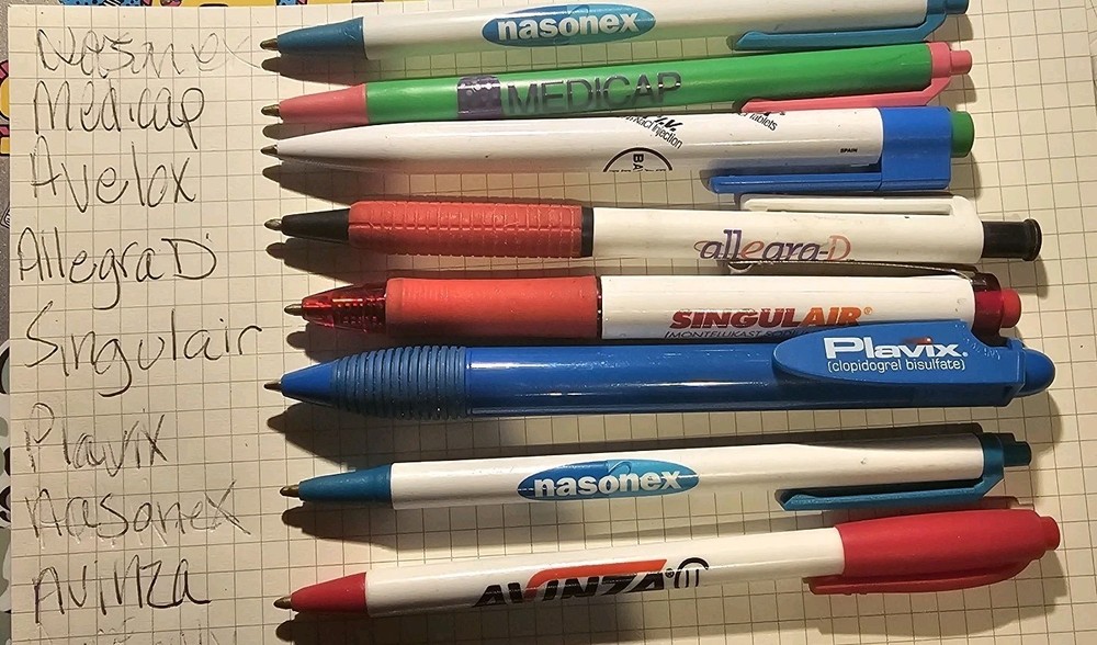Vintage Pharmaceutical Drug Rep Lot Of 8 Pens Tested *pictures* Click Retracts