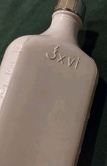 1971 Pharmacy Graduate UCONN University CONNECTICUT Bottle history RARE WHITE