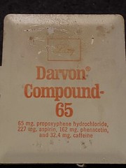 2 Vintage DARVON COMPOUND 65 MAGNETIC PAPER CLIPS-Pharmaceutical Promotions