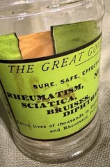 Vintage Glass Apothecary Jar With Lid Army Navy Liniment Medicine Remedy 1970’s