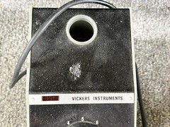 VINTAGE VICKERS INSTRUMENTS SCIENTIFIC EQUIPMENT MACHINE UNKNOWN USE