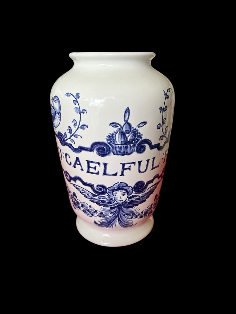 VINTAGE LILLY BLUE WHITE CERAMIC PHARMACY APOTHECARY JAR VASE U:CAELFUL:FO