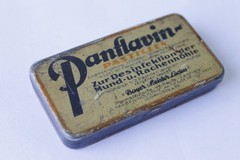 Antique German PANFLAVIN PASTILLEN BAEYR Medical Empty Tin Box 1930’s