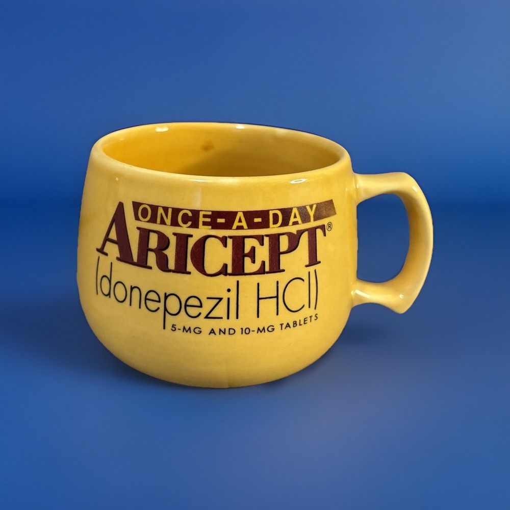 Aricept Drug Rep Pharmaceutical Collectible Advertising Coffee Soup Cup Mug