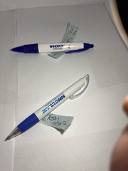 Singulair & VOIXX – Pharmaceutical Drug Rep Pens Advertise Plastic 1 each
