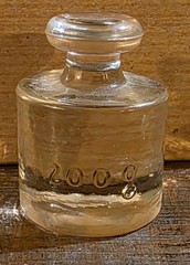 Vintage Clear Glass Laboratory Apothecary Scale Weights 1kg to 50gm Set Of 5