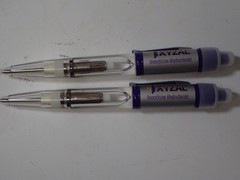 (18) High-End Pharmaceutical & More Advertising Pens Plastic & Metal Some Lights