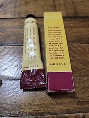 Vintage APC AMERICAN PHARMACEUTICAL COMPANY Zinc Oxide Ointment Tube NEW YORK NY