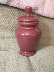 Vintage Eli Lilly LACTUCARIUM Burgundy Apothecary Pharmacy Jar With Insert