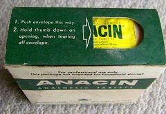 vintage 1960s pharmaceutical samples BUFFERIN large DISPENSER BOX medical RARE
