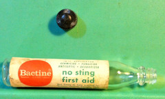 Vintage 🔥BACTINE🔥 No Sting First Aid EMPTY Glass Bottle Miles Labs Elkhart IN