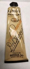 Vintage Baume Bengue „Ben-Gay“ Tube in Original Box With Paperwork 1930s