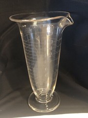 Antique 1900s Whitall Tatum Co Apothecary Glass Footed Beaker – Etched / 16oz