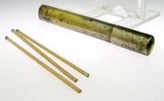 Vintage Merck „Iodabs“ 3 Iodabs Sticks In Metal Tube First Aid