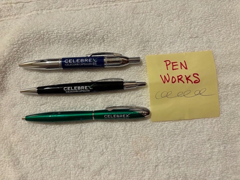 VINTAGE LOT OF THREE (3) PFIZER „CELEBREX“ BRAND PHARMACEUTICAL DRUG PROMO PENS