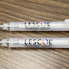 2 Vtg Pharmaceutical Advertising LESCOL Fluvastatin Drug Rep Click Pens WRITES