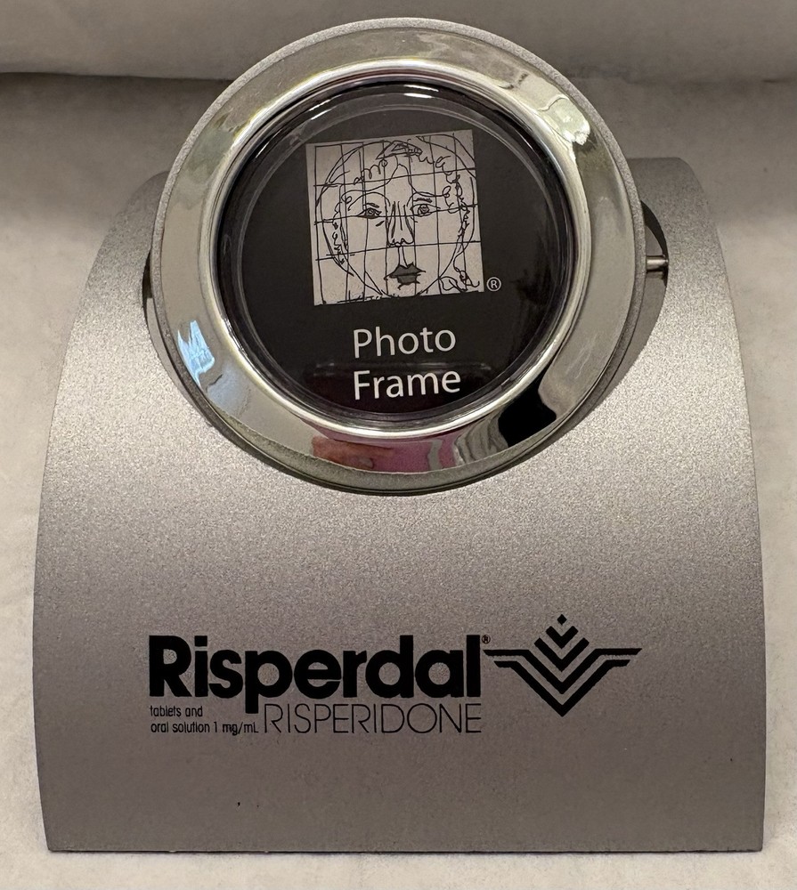 VTG CONCERTA RISPERDAL METAL DESK CLOCK/ PHOTO FRAME PHARMA REP LOGO NEW