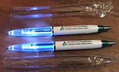 2 SPIRIVA PHARMACEUTICAL DRUG REP PENS LIGHT UP