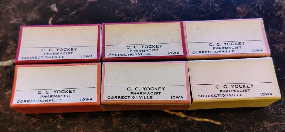 Vntg 1930s Prescription Pill Box C.C. Yockey Correctionsville Iowa Pharmacy Lot