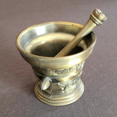 Mortar & Pestle RAK1 Richard Klein Bronze – Dated 1787 R.A.K 1 Coricidin Pestle
