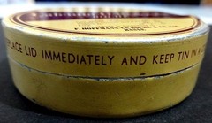 India Vintage Calcium D Redoxon Tablets Tin Box ROCHE Basel Switzerland