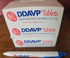 DDAVP Note Pad Cube + Pen Pharmaceutical Drug Rep Promo Vintage NIP Pen Writes