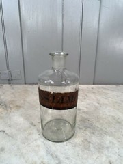 Antique scientific pharmacists jar with original label but no stopper