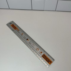 VINTAGE SKF THORAZINE ANTIPSYCHOTIC MEDICATION ADVERTISING METAL 12″ RULER