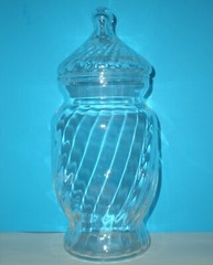 Vtg Apothecary Jar Swirl Glass with Lid 8 1/2″ tall Pharmacy