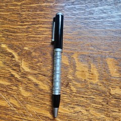 AVANDIA METAL DRUG PHARMACEUTICAL PEN PEWTER BLACK RAISED LETTERS
