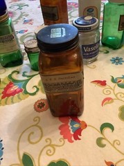 Vintage Old Orchard Pharmacy Brown Glass Prescription Bottle FACC Capsules Roche