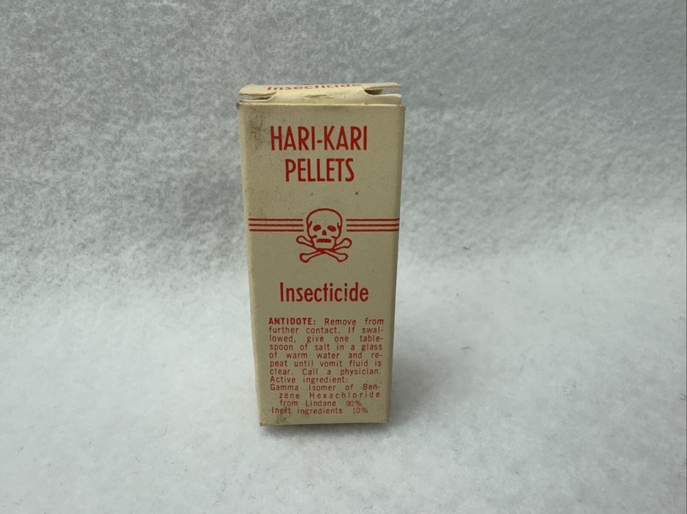 Vintage Hari-Kari Pellets Empty Box Skull Cross Bones Wichita, KS 2 1/2″ Tall
