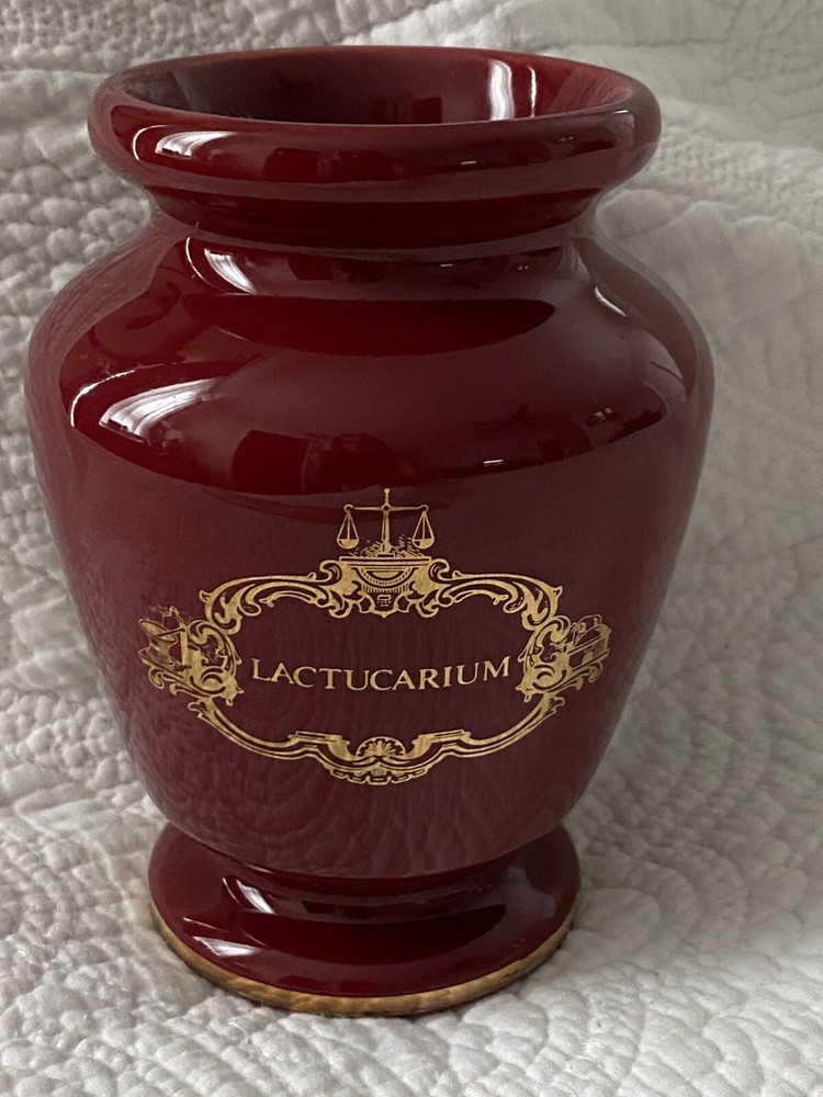 Apothecary Jar, Eli Lily „Lactucarium“(Wild Lettuce) Pharmaceutical Burgundy Red