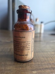 Antique Parke Davis Adrenalin Inhalant Amber Glass Apothecary Medicine Bottle