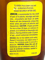 Vin. 1979 ANACIN Analgesic 200 Tablets Brown Glass Bottle Metal Cap, Paper Label