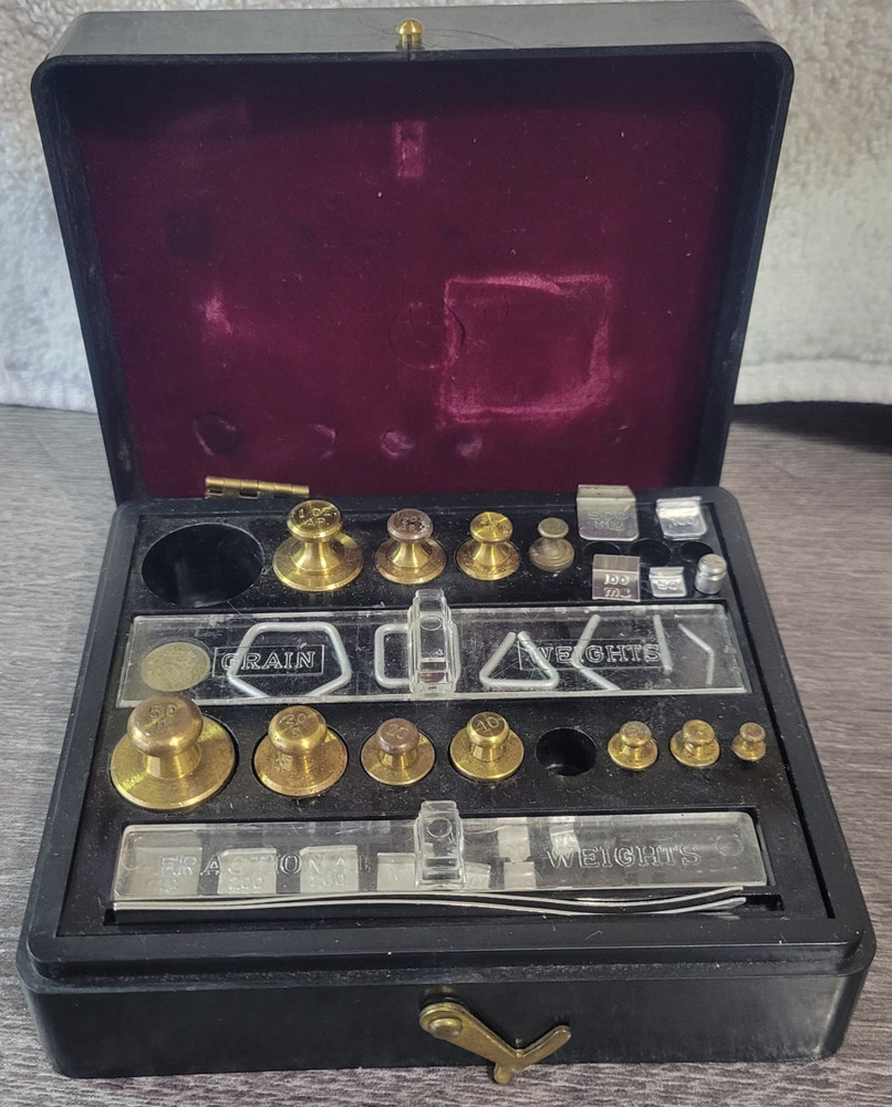 Vintage Bristol Myers Set of Pharmacutical Brass Weights in Original Box