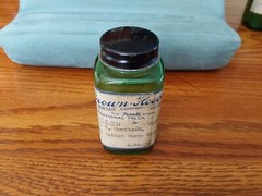 VTG Green Glass Prescription Bottle 1952 Brown Hoselton Int Falls, Minnesota