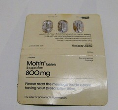 vintage 1986 UPJOHN pharmaceutical SAMPLE Motrin Ibuprofen doctor office MEDICAL