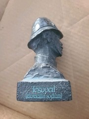1977 The Oxford Bobby Resin Bust Bristol Laboratories Tegopen Promotional Statue