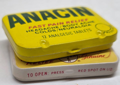 Vintage Anacin & Bayer Aspirin Pain Reliever Empty Mini Tin Containers Bundle