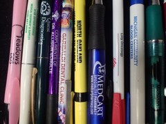 (40) Vintage Random Advertising Pens Healthcare Hospitals Plastic & Metal Lot 77
