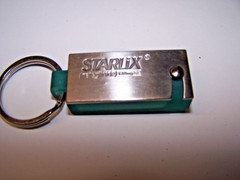 STARLIX Pill Box KEY CHAIN PHARMACEUTICAL DRUG REP unique Keyring