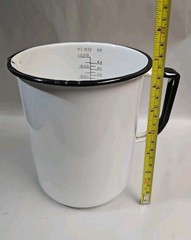 Vintage Enamelware Pitcher White Black Medical Measuring Cup 2000 cc 64 Oz. L@@K