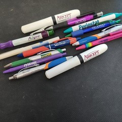 Pharmaceutical Drug Rep 11 Pens 2 Hi Liters Some Dried Out 13 Total